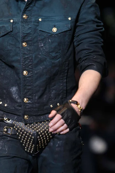 Look 71